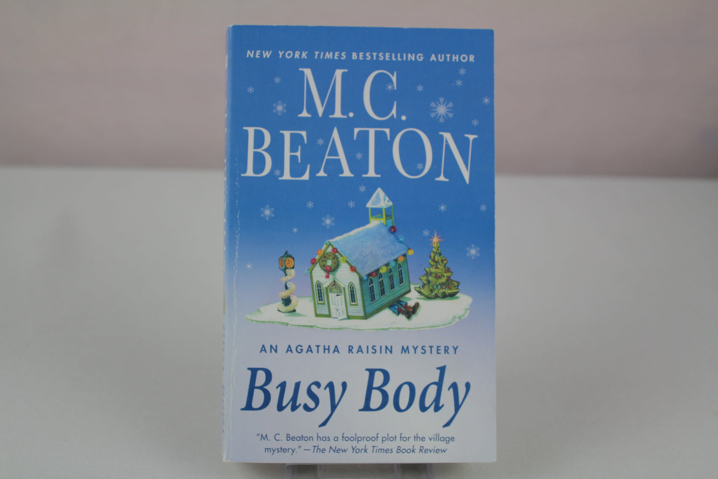 Busy Body: An Agatha Raisin Mystery (Agatha Raisin Mysteries, 21) by M. C. Beaton