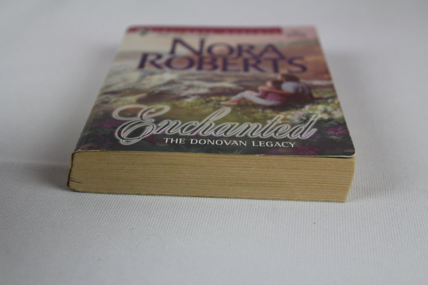Enchanted: The Donovan Legacy (Silhouette Intimate Moments, #961) by Nora Roberts