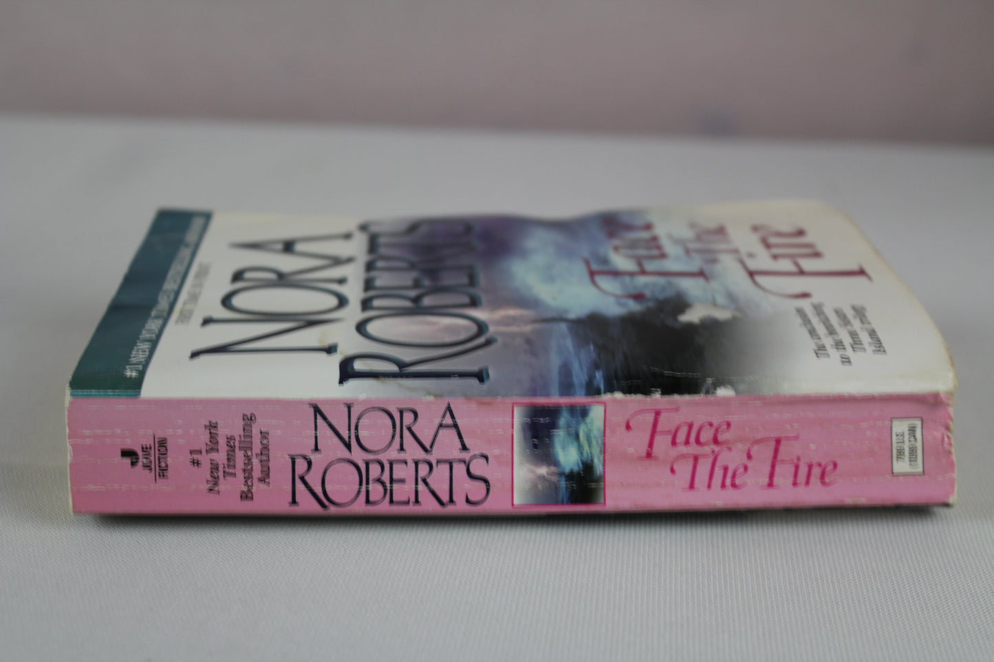 Face the Fire (Three Sisters Island Trilogy) by Nora Roberts