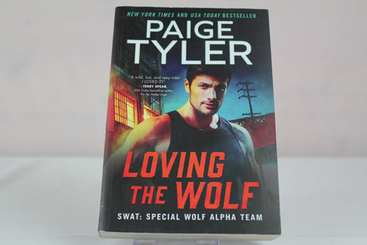 Loving the Wolf: A Fated Mates Romance (SWAT, 14) by Paige Tyler
