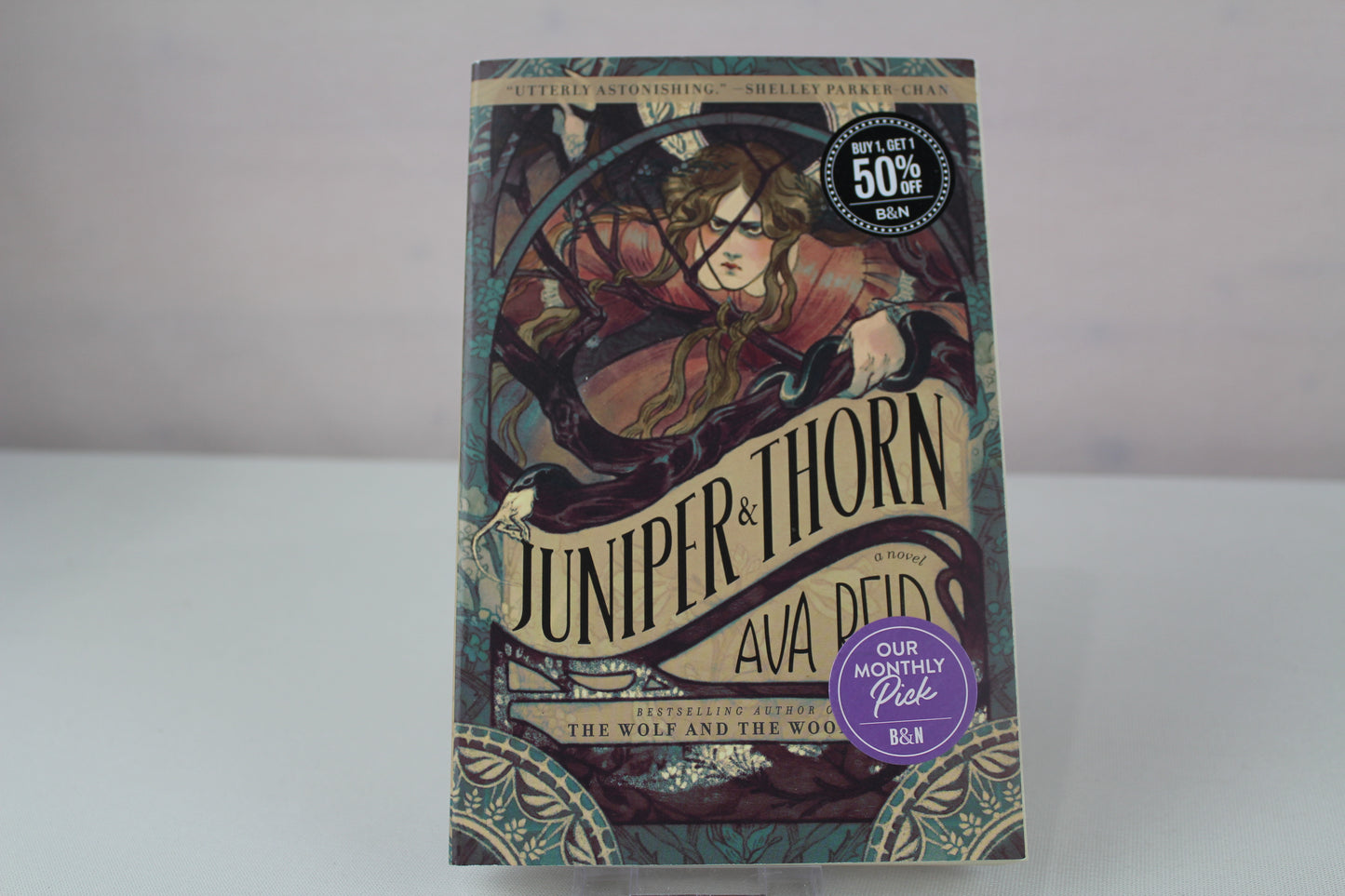 Juniper & Thorn: A Novel by Ava Reid