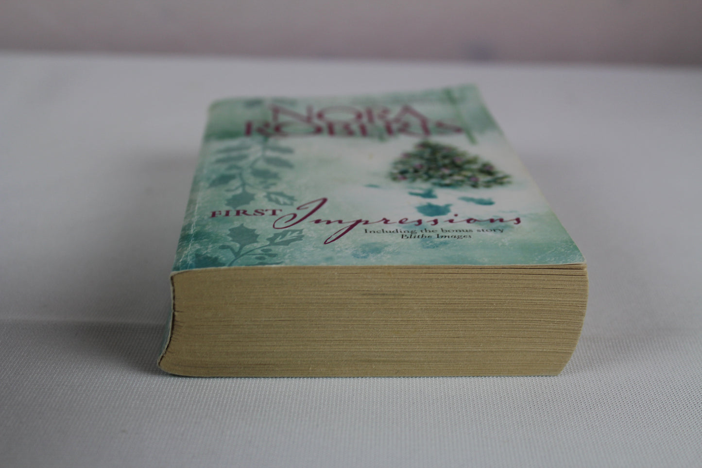 First Impressions: An Anthology by Nora Roberts