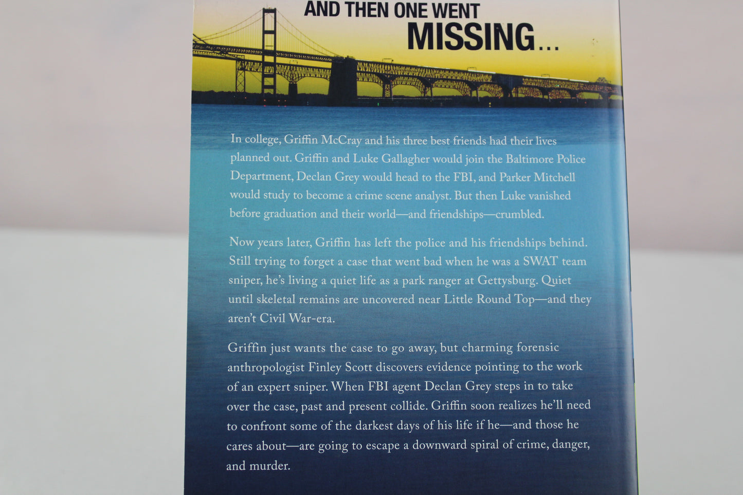 Cold Shot: An FBI Mystery Suspense Thriller Workplace Romance (Chesapeake Valor) by Dani Pettrey