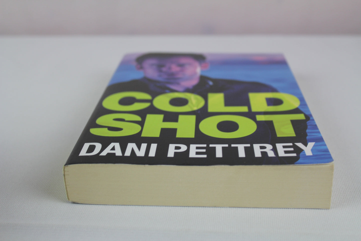 Cold Shot: An FBI Mystery Suspense Thriller Workplace Romance (Chesapeake Valor) by Dani Pettrey