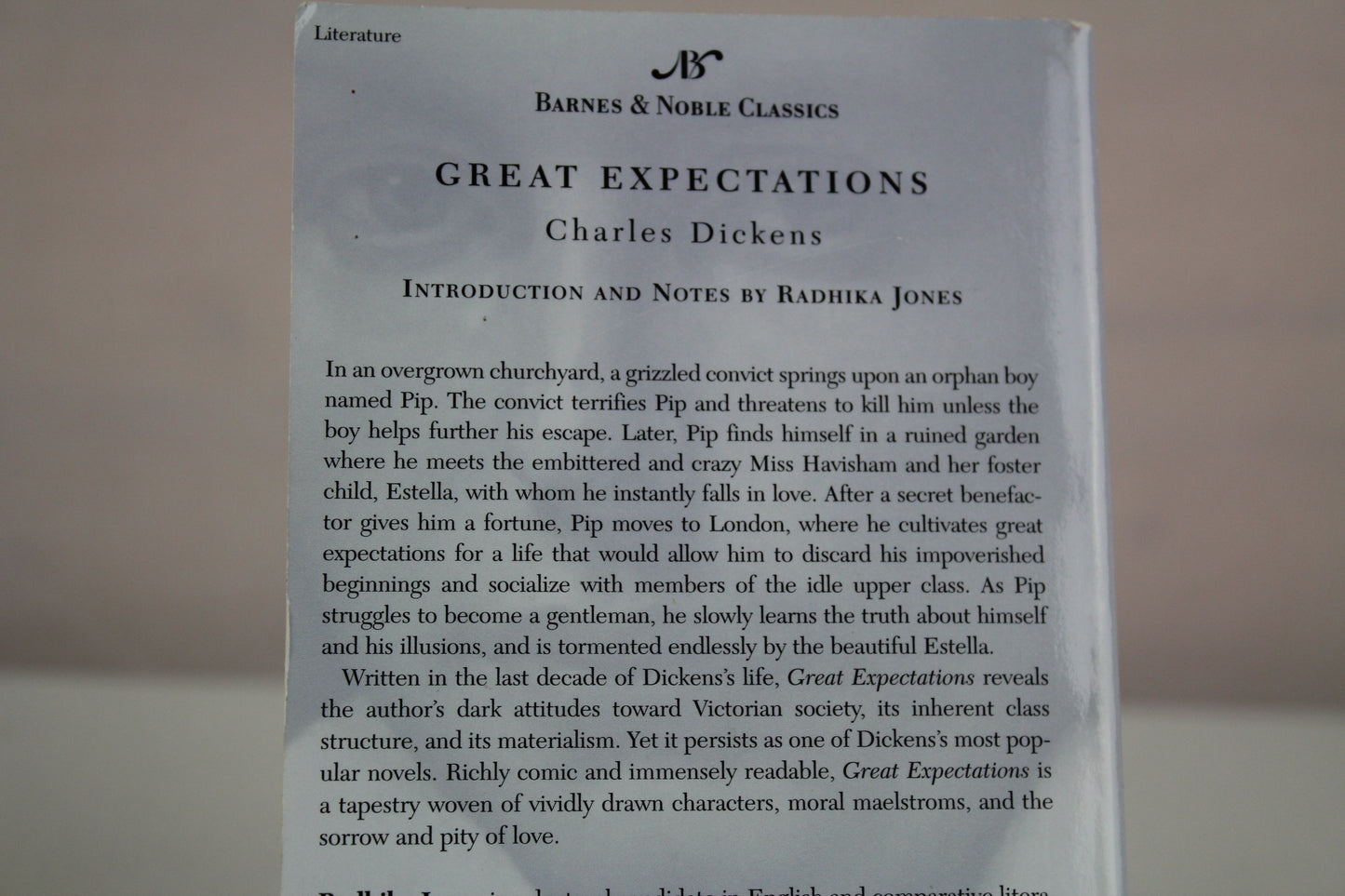 Great Expectations (Barnes & Noble Classics Series) by Charles Dickens, Radhika Jones