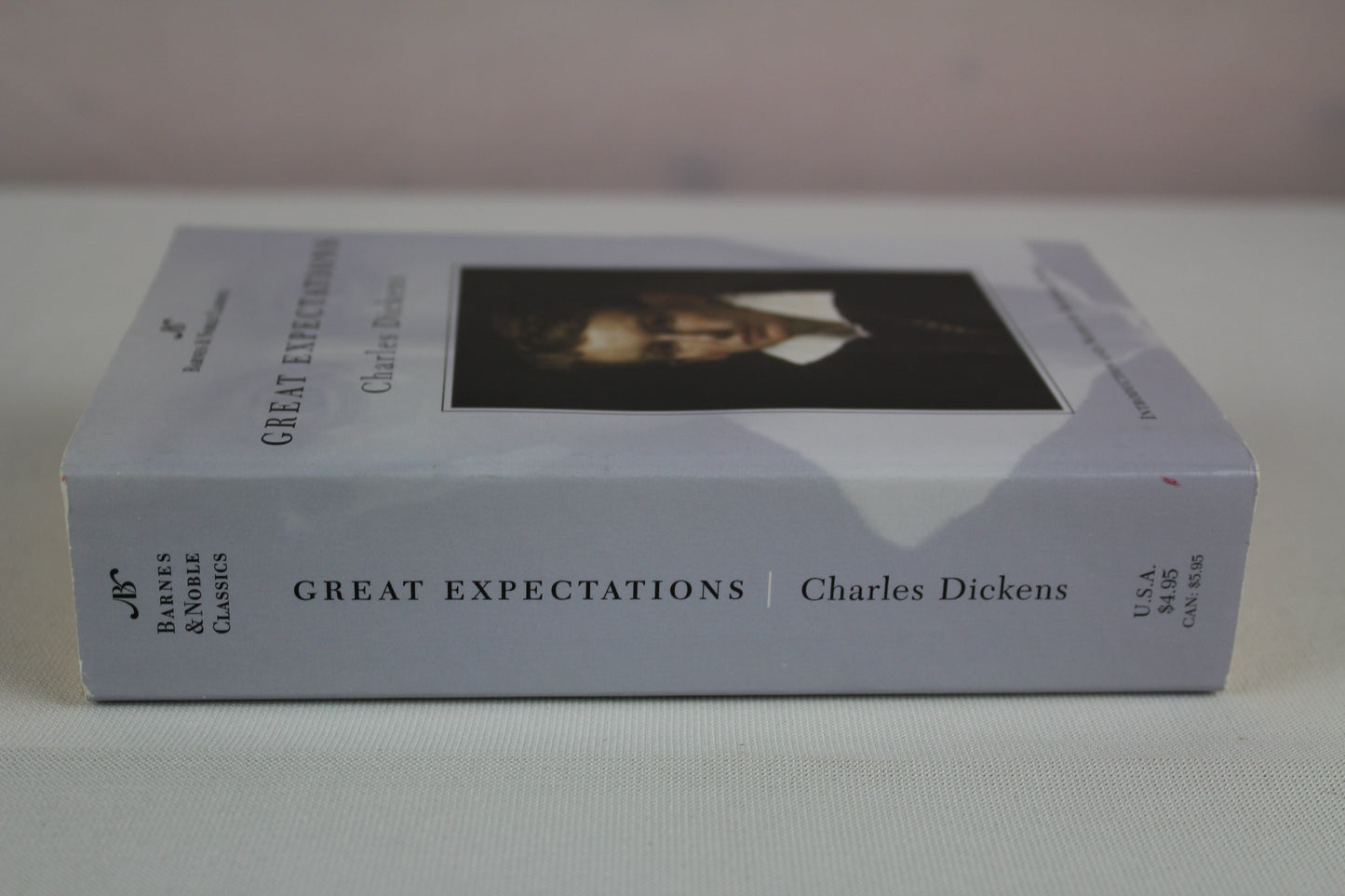 Great Expectations (Barnes & Noble Classics Series) by Charles Dickens, Radhika Jones