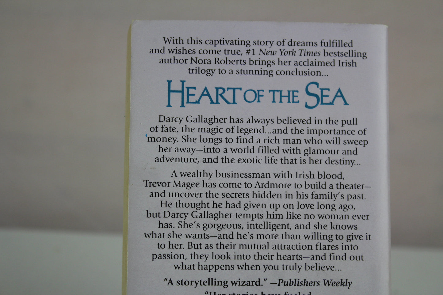 Heart of the Sea (Irish Trilogy, Book 3) by Nora Roberts