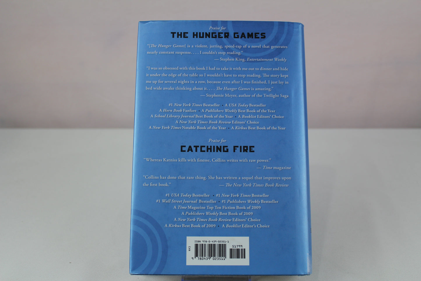 Mockingjay (The Hunger Games) by Suzanne Collins