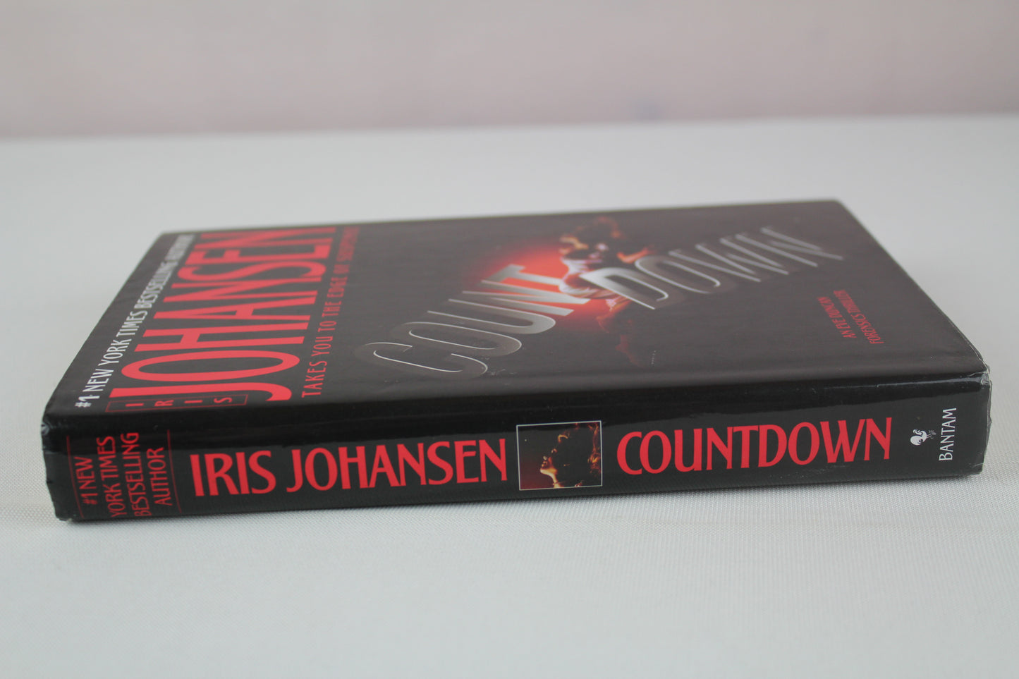 Countdown (An Eve Duncan Forensics Thriller) by Iris Johansen