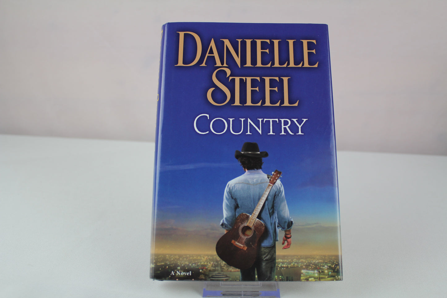 Country: A Novel by Danielle Steel