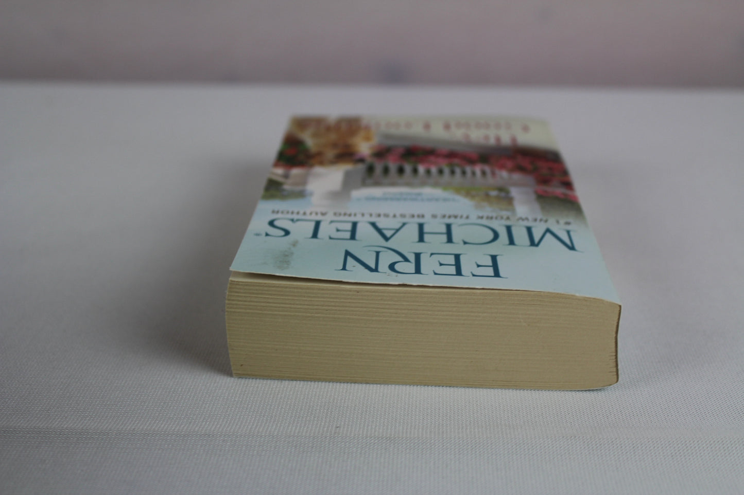 Hey, Good Looking: A Novel by Fern Michaels