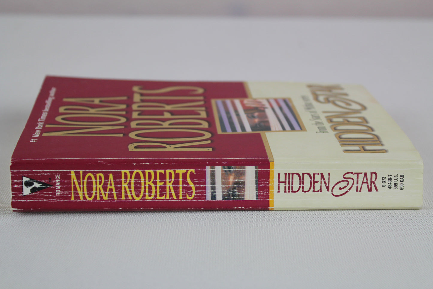 Hidden Star (The Stars of Mithra) by Nora Roberts