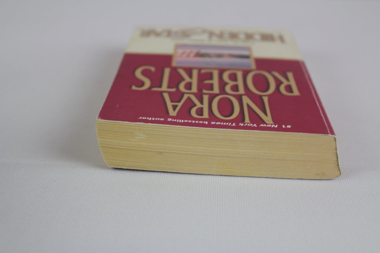 Hidden Star (The Stars of Mithra) by Nora Roberts