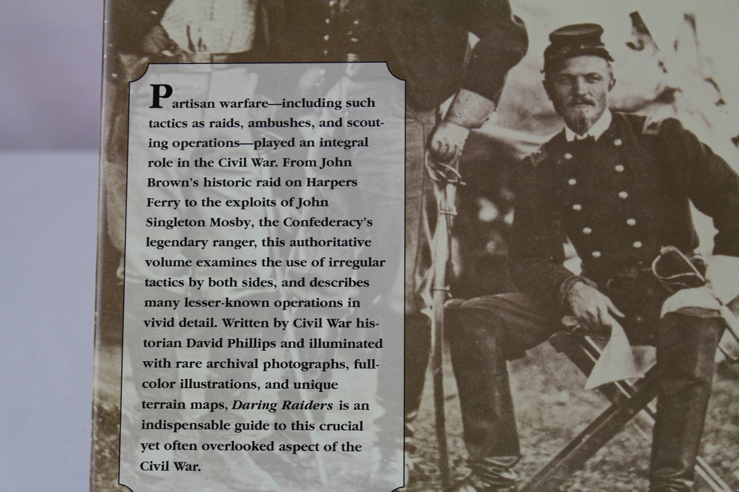 Daring Raiders (Civil War Chronicles) by David L. Phillips