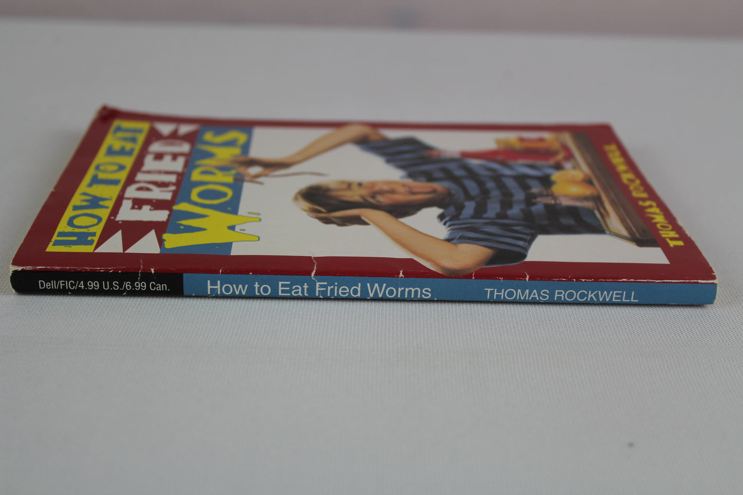 How to Eat Fried Worms by Thomas Rockwell
