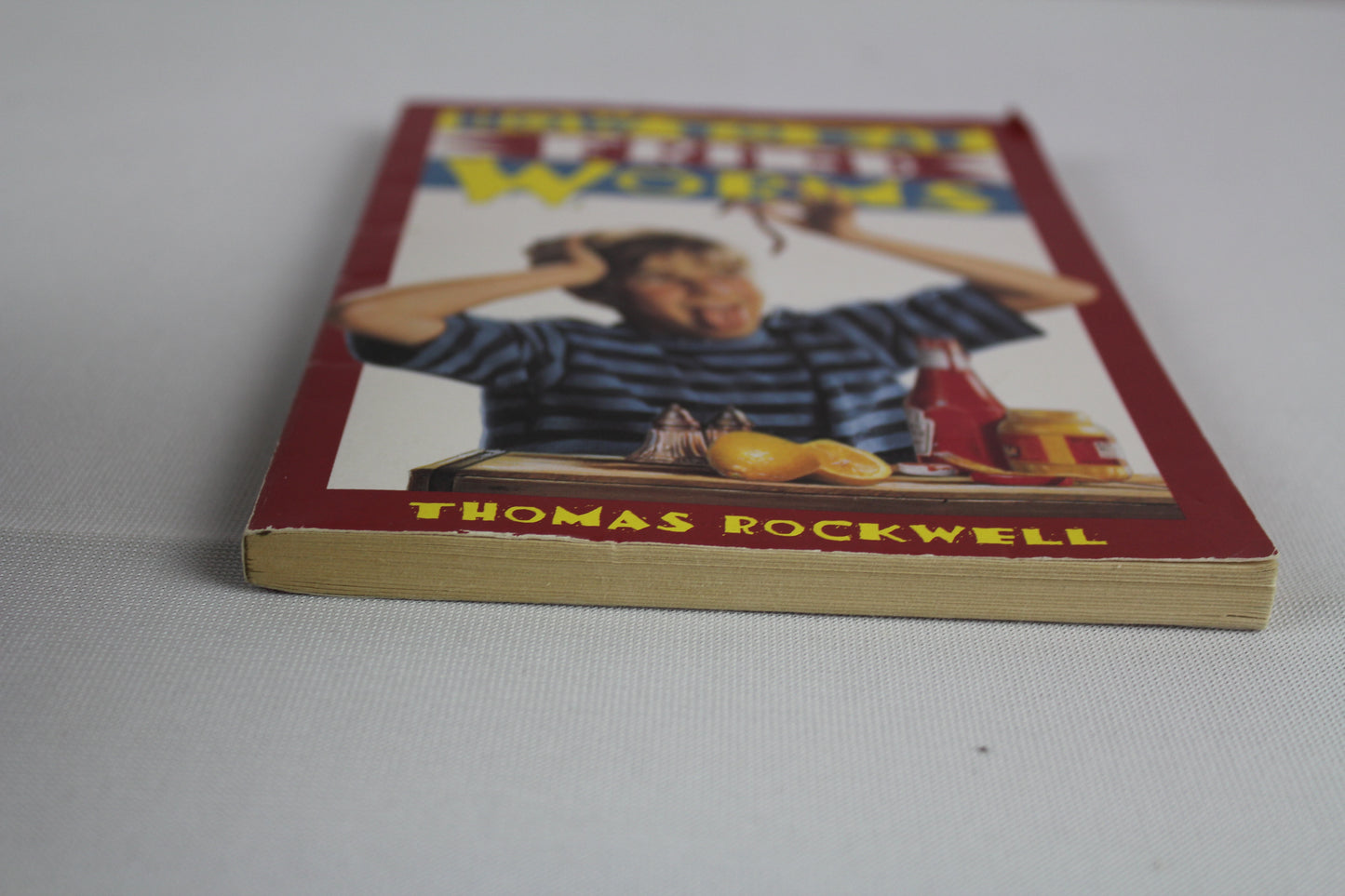 How to Eat Fried Worms by Thomas Rockwell