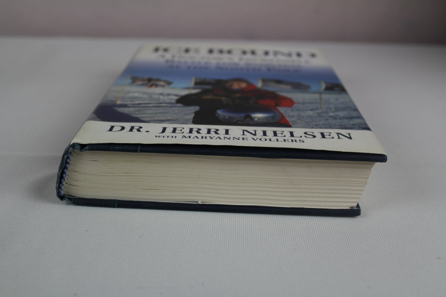 Ice Bound: A Doctor's Incredible Battle for Survival at the South Pole by Maryanne Vollers