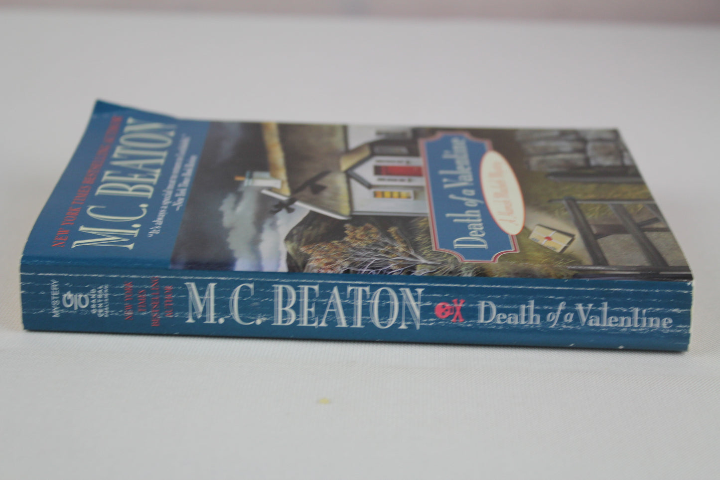 Death of a Valentine (A Hamish Macbeth Mystery, 25) by M. C. Beaton
