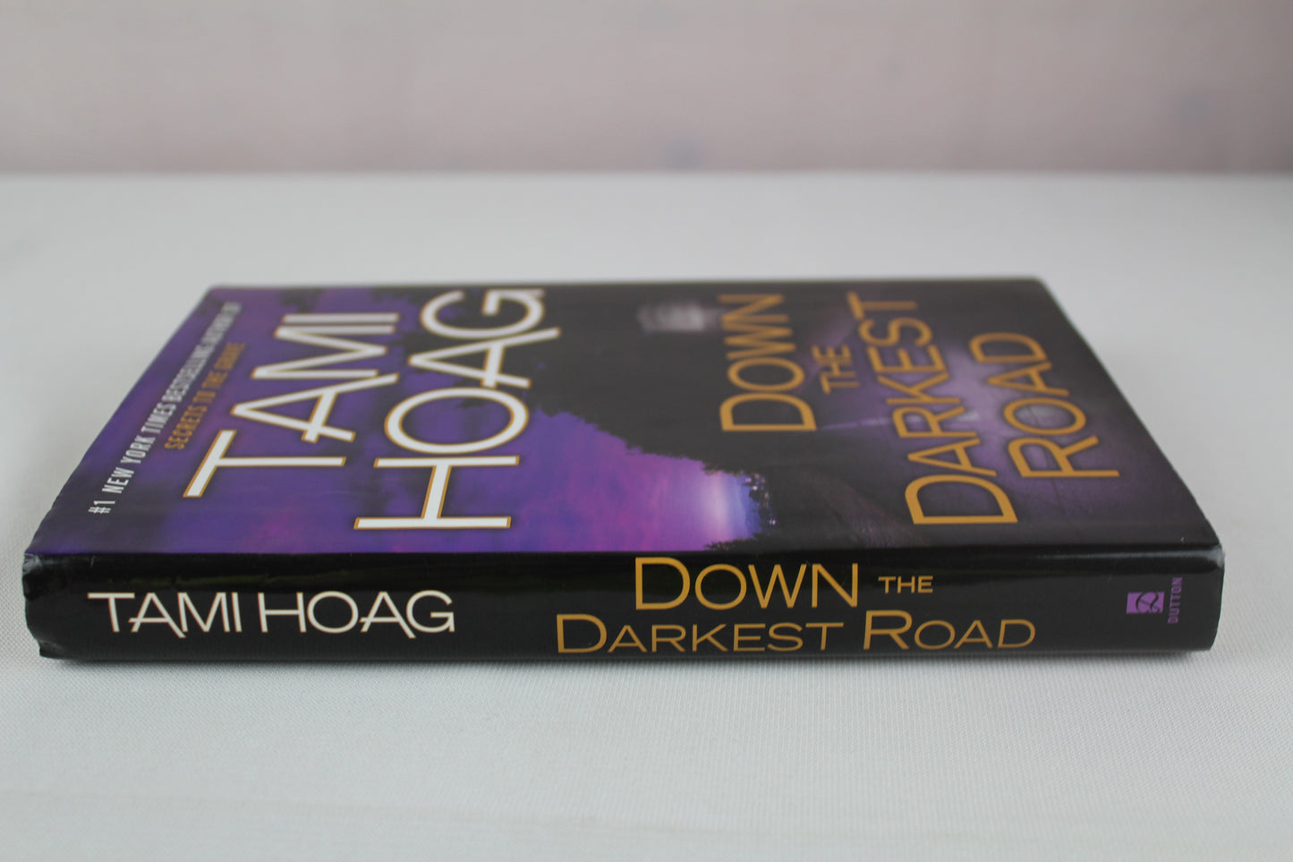 Down the Darkest Road (Oak Knoll Series) by Tami Hoag