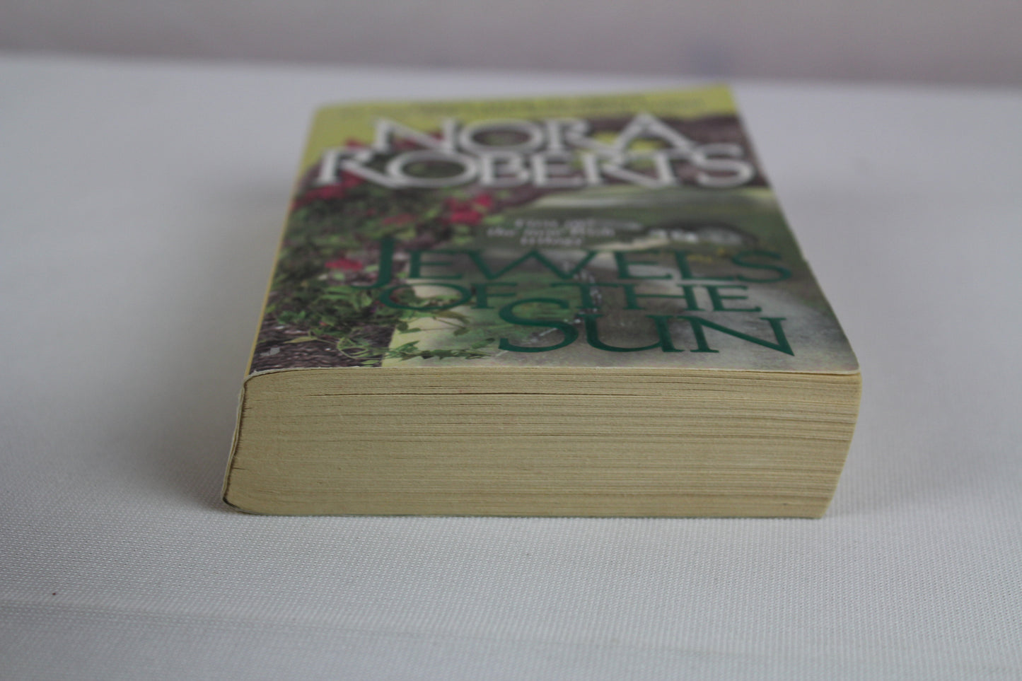 Jewels of the Sun: The Gallaghers of Ardmore Trilogy (Irish Trilogy, Book 1) by Nora Roberts