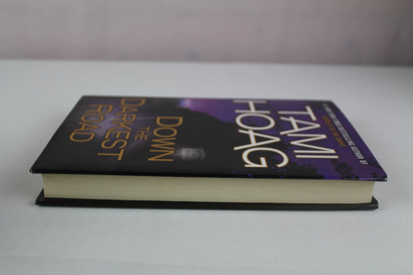 Down the Darkest Road (Oak Knoll Series) by Tami Hoag
