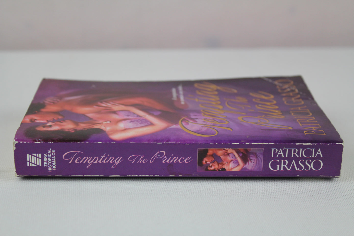 Tempting the Prince by Patricia Grasso
