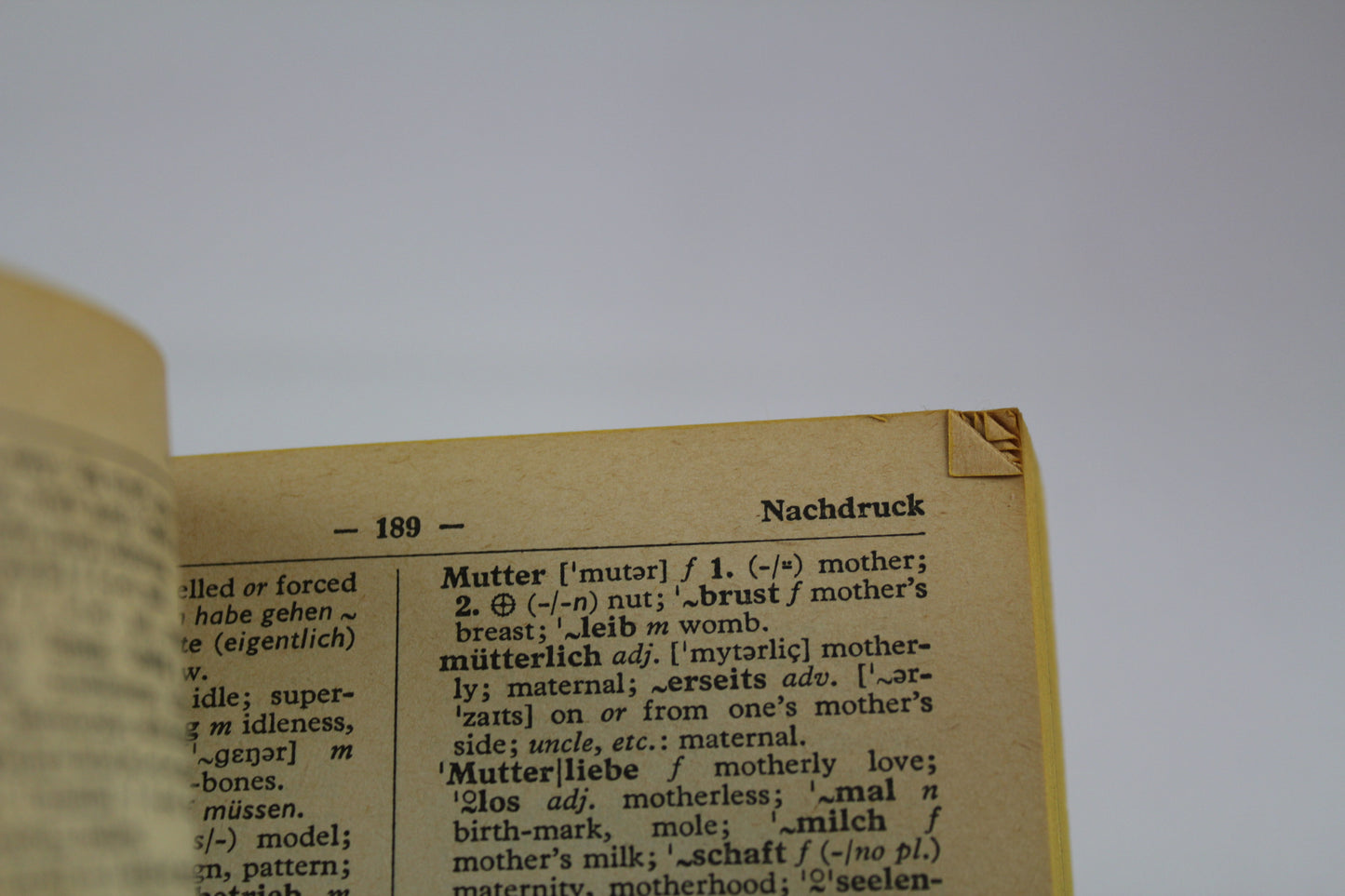 LAngenscheidt's German-English English/German Dictionary by A.C. Langenscheidt;Pomahoba