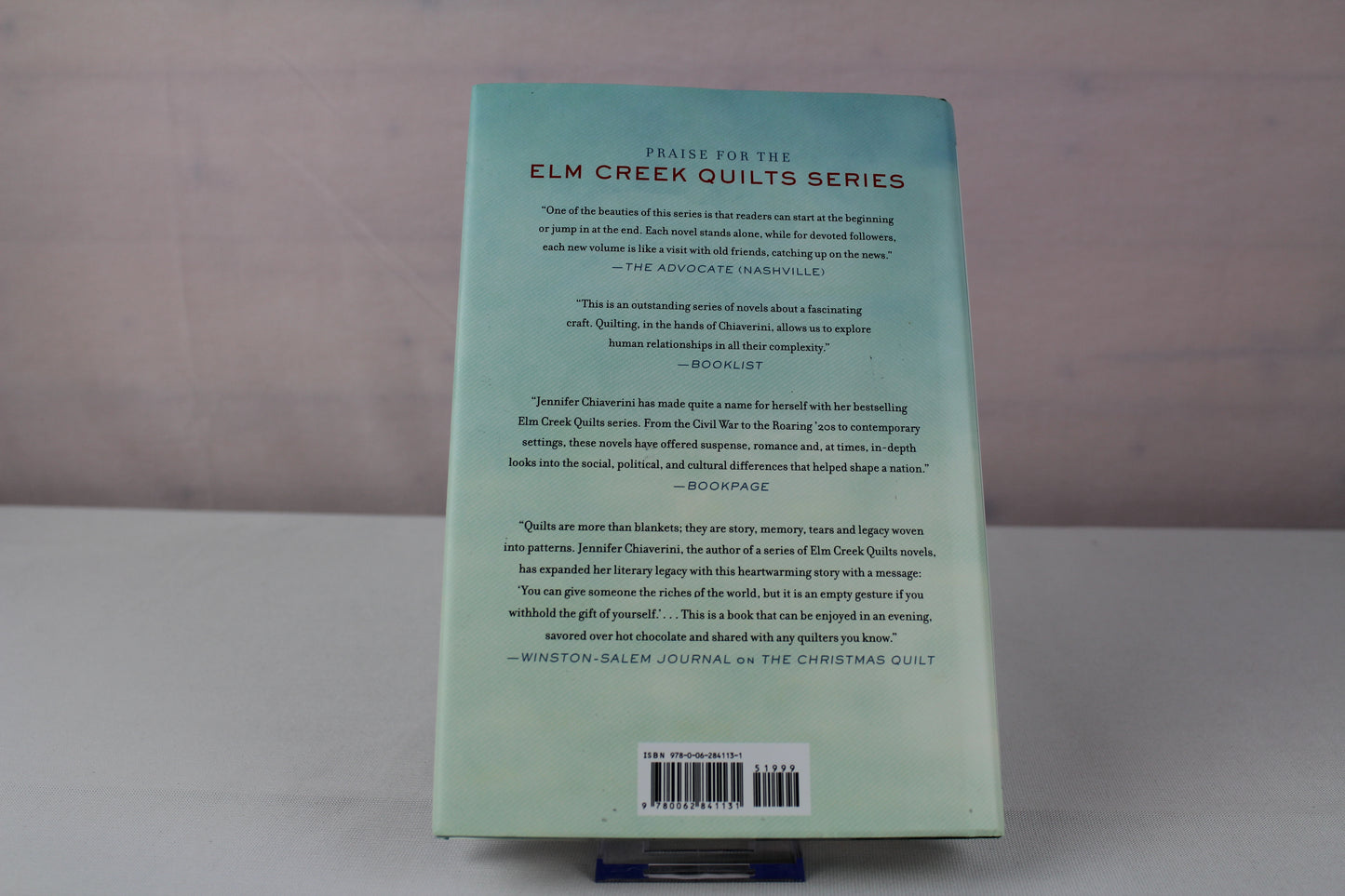 The Christmas Boutique: An Elm Creek Quilts Novel (The Elm Creek Quilts Series, 21) by Jennifer Chiaverini