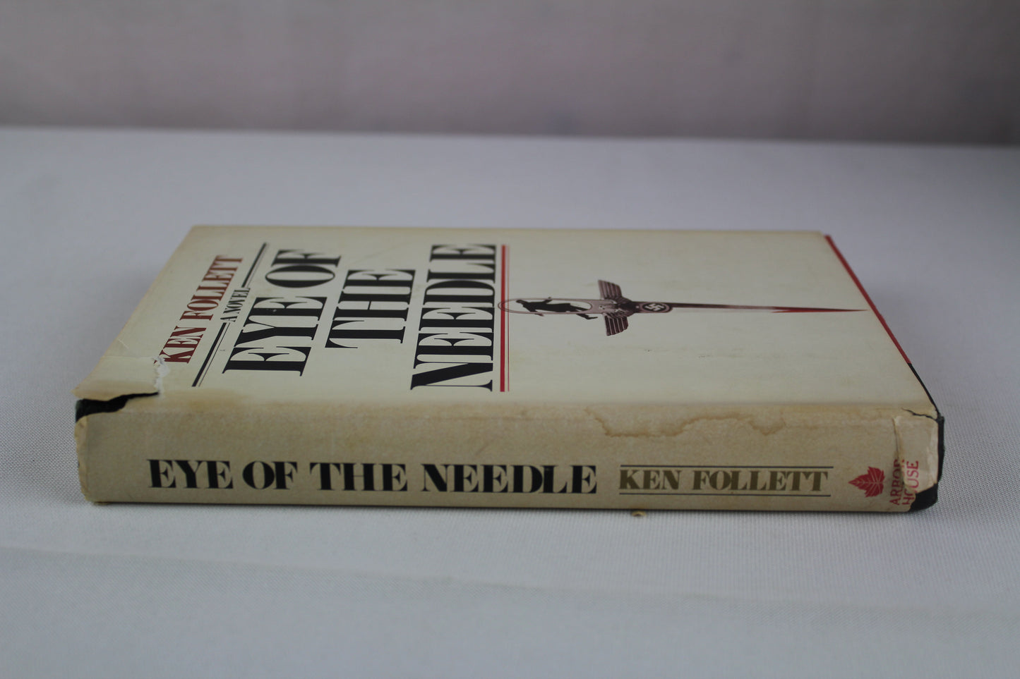 EYE OF NEEDLE by Ken Follett