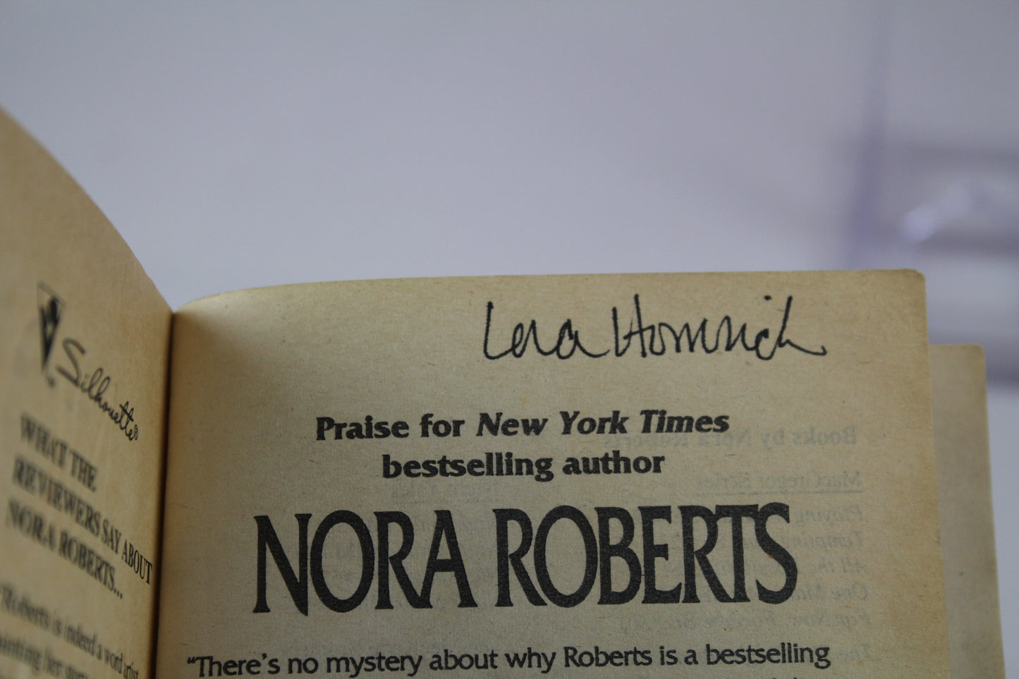 Lilah and Suzanna: The Calhoun Women by Nora Roberts