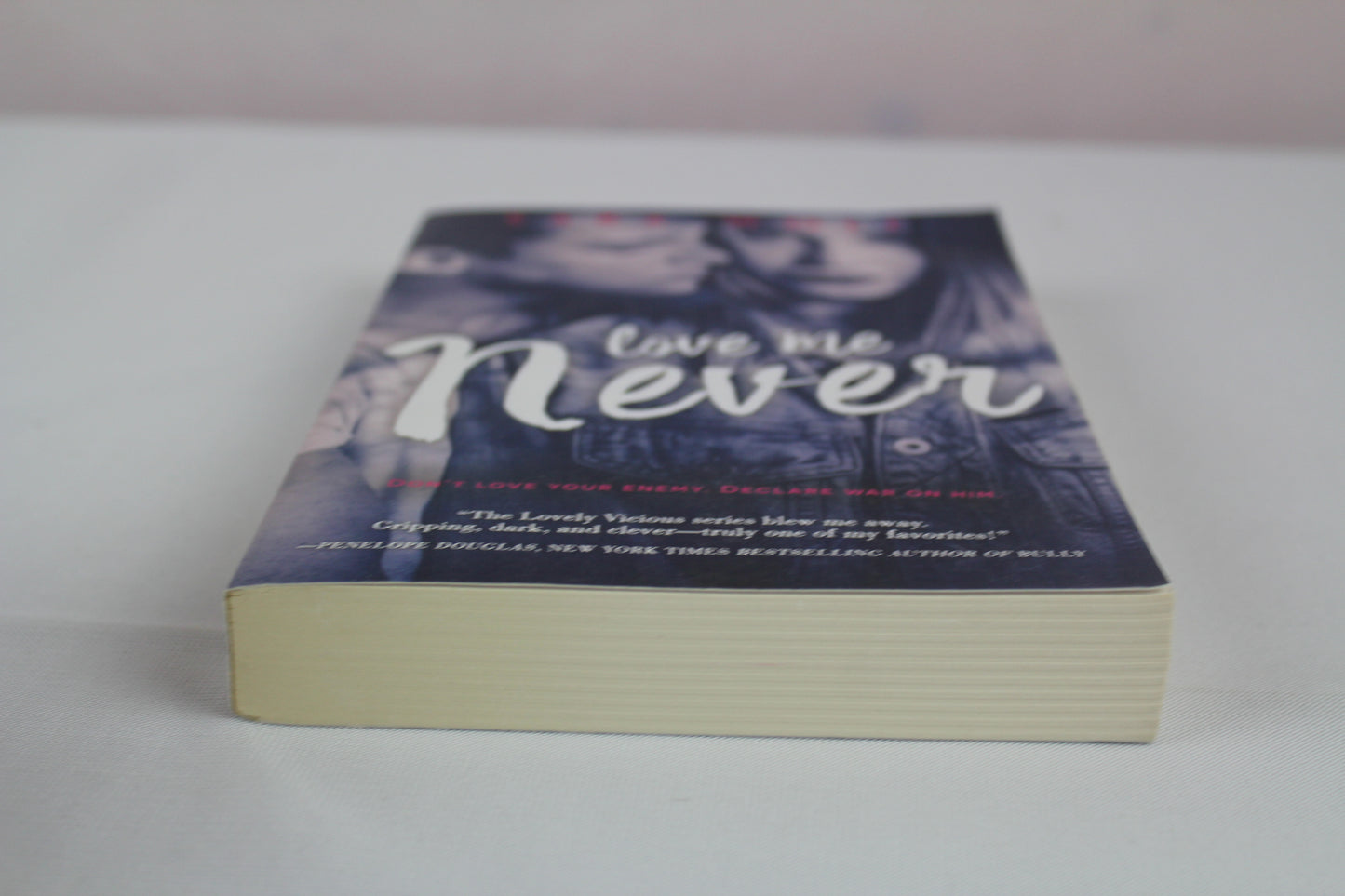 Love Me Never (Lovely Vicious) by Sara Wolf