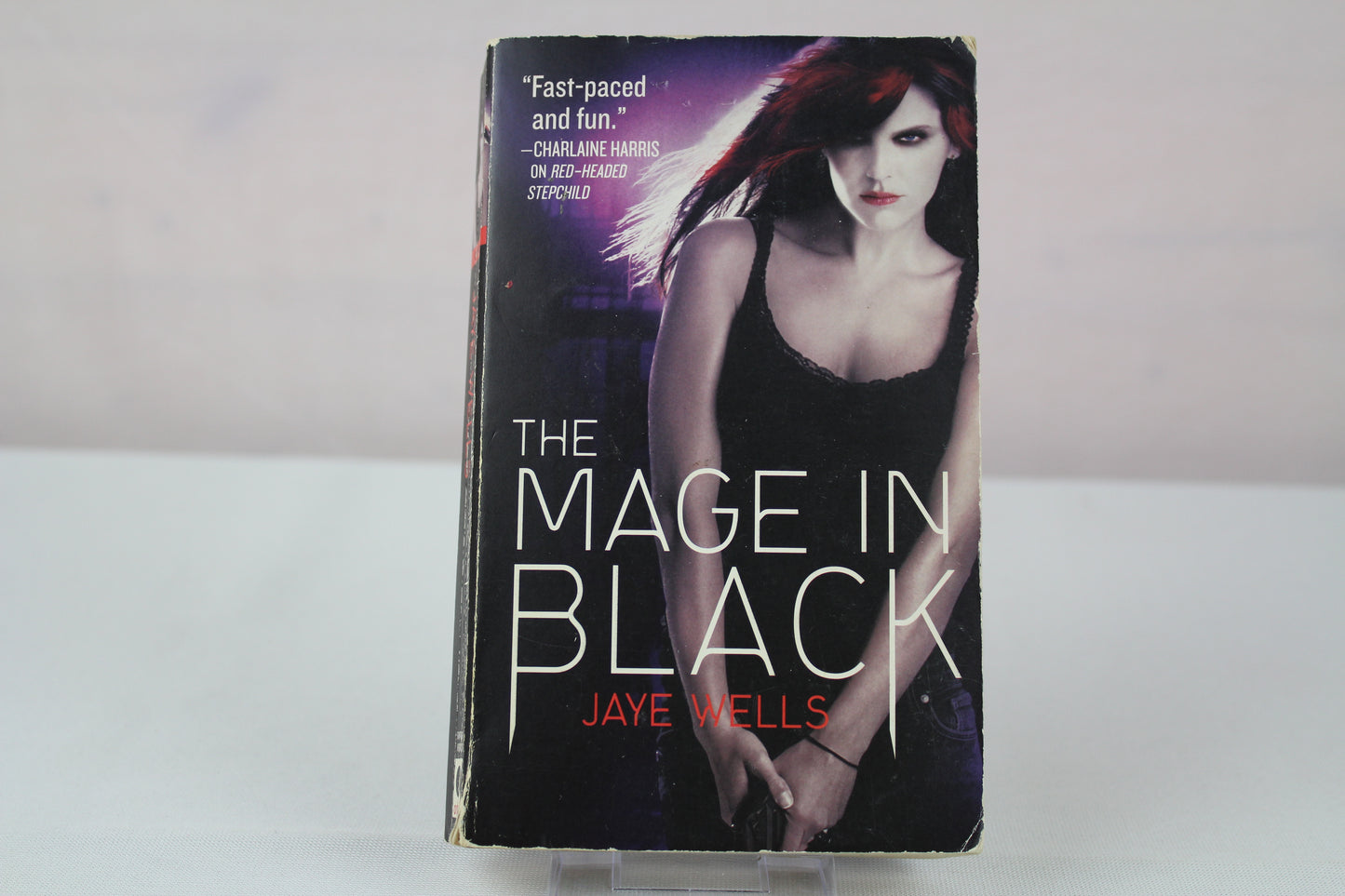 The Mage in Black (Sabina Kane, Book 2) by Jaye Wells