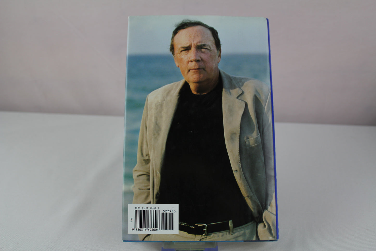 Four Blind Mice (Alex Cross) by James Patterson