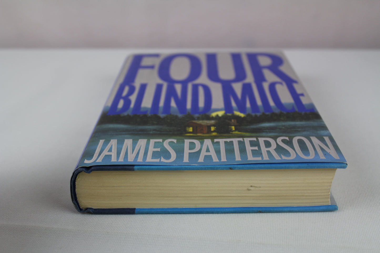 Four Blind Mice (Alex Cross) by James Patterson