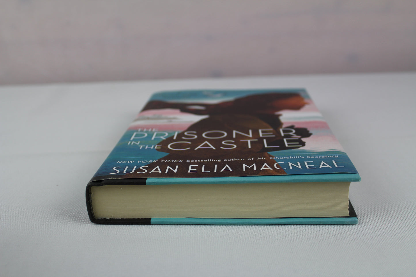 The Prisoner in the Castle: A Maggie Hope Mystery by Susan Elia MacNeal