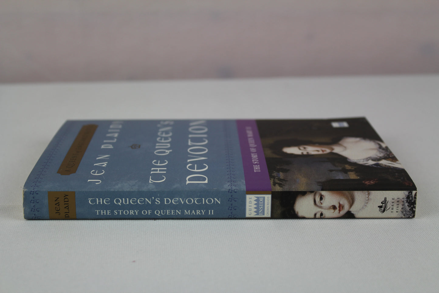 The Queen's Devotion: The Story of Queen Mary II (A Queens of England Novel) by Jean Plaidy