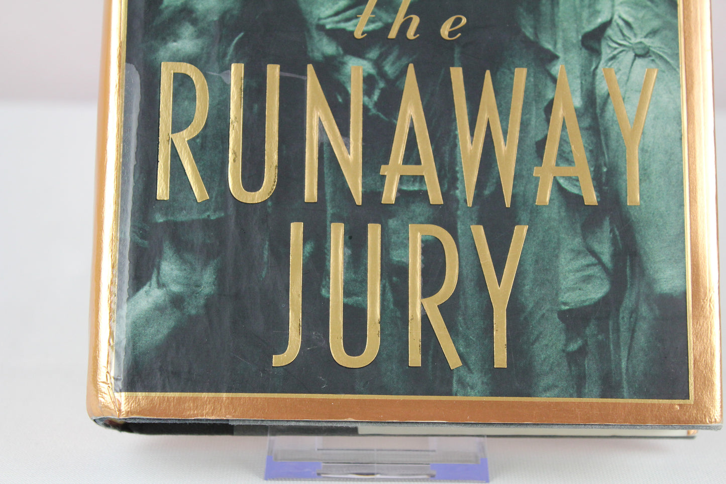 The Runaway Jury: A Novel by John Grisham