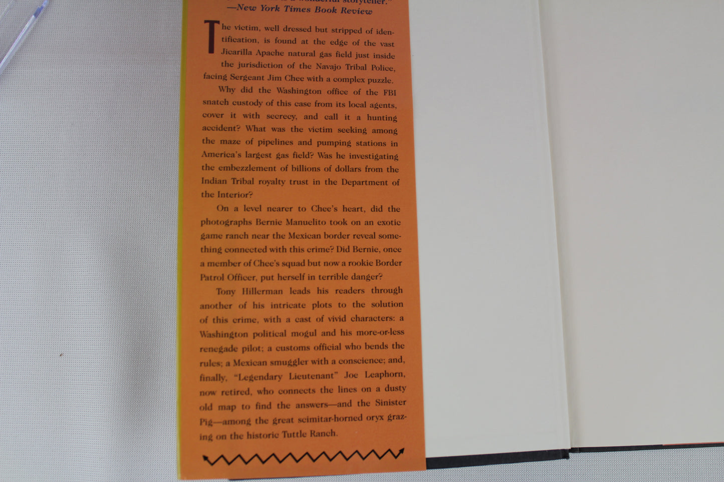 The Sinister Pig: A Leaphorn and Chee Novel by Tony Hillerman