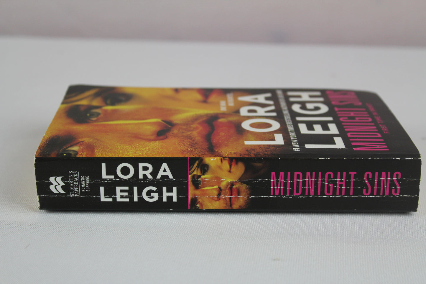 Midnight Sins (The Callahans, 1) by Lora Leigh