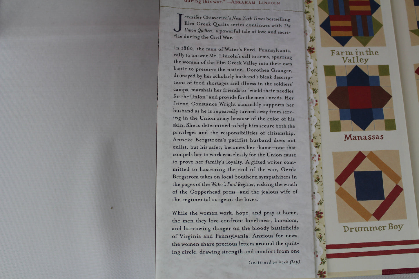 The Union Quilters (Elm Creek Quilts) by Jennifer Chiaverini