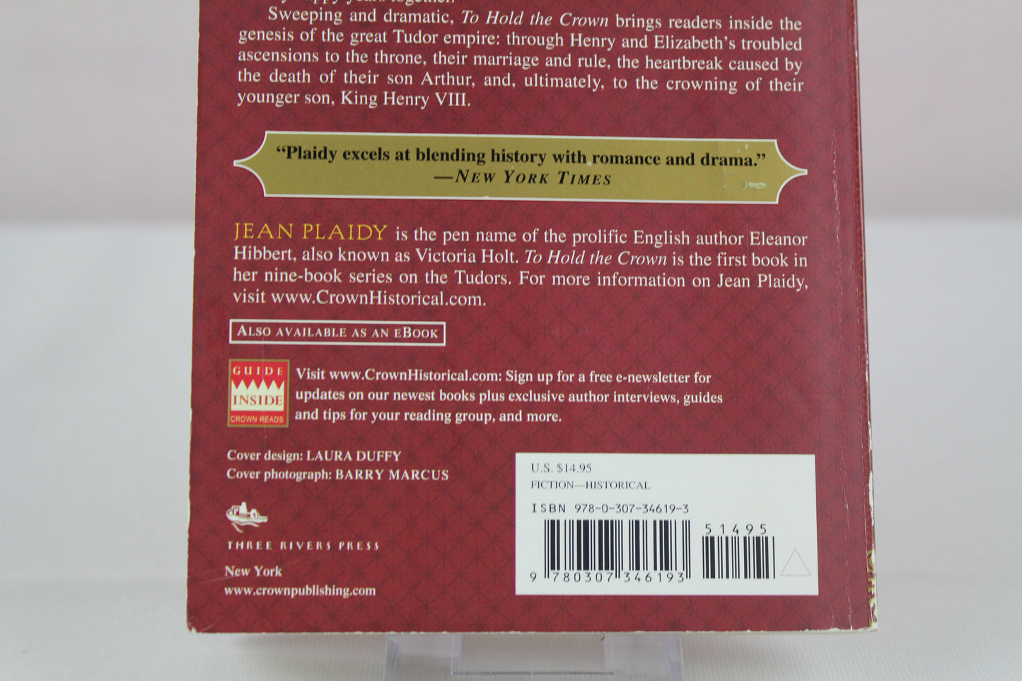 To Hold the Crown: The Story of King Henry VII and Elizabeth of York (A Novel of the Tudors) by Jean Plaidy