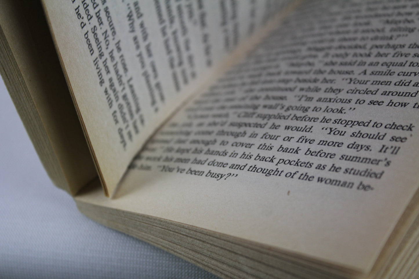 Night Moves (Silhouette Language of Love #7) by Nora Roberts