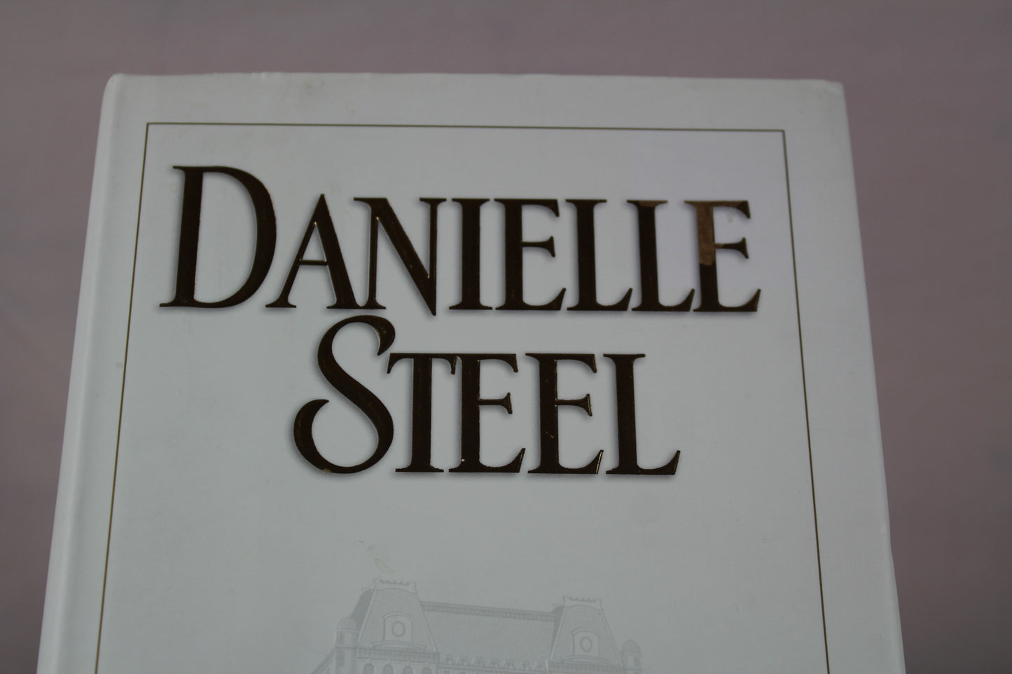 Hotel Vendome: A Novel by Danielle Steel