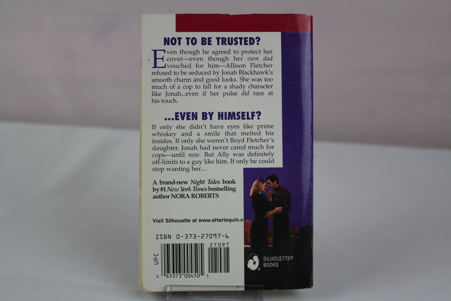 Night Shield (Silhouette Intimate Moments, #1027) by Nora Roberts