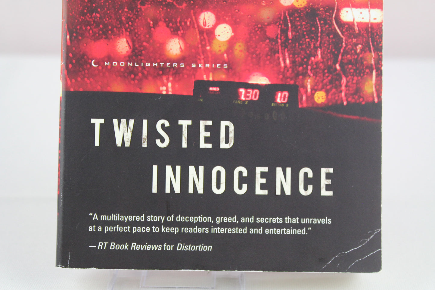 Twisted Innocence: A Gripping Christian Suspense Novel of Family, Faith, and Redemption (Moonlighters Series) by Terri Blackstock