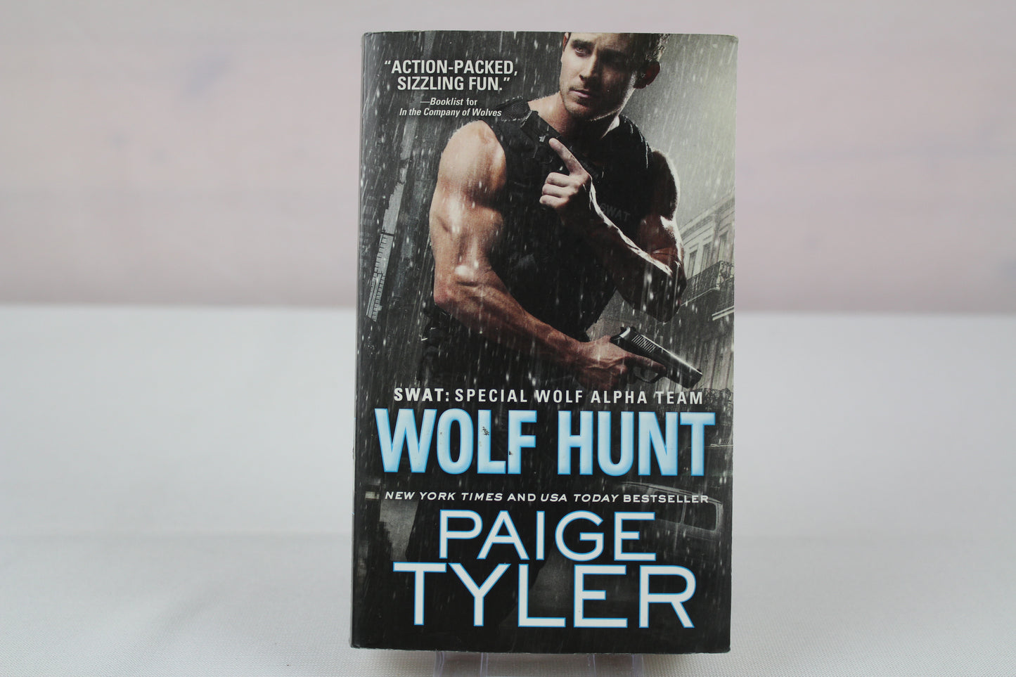 Wolf Hunt (SWAT, 6) by Paige Tyler