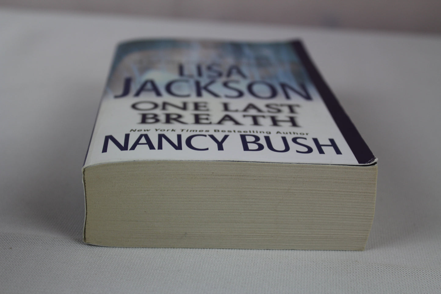 One Last Breath by Lisa Jackson, Nancy Bush