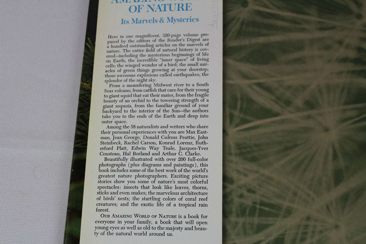 Our Amazing World of Nature by Reader's Digest