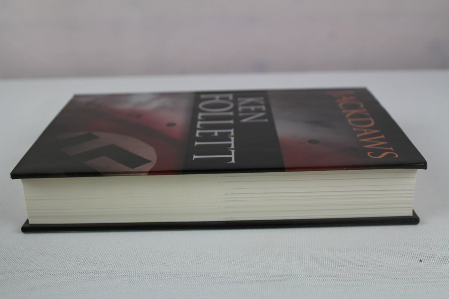 Jackdaws by Ken Follett