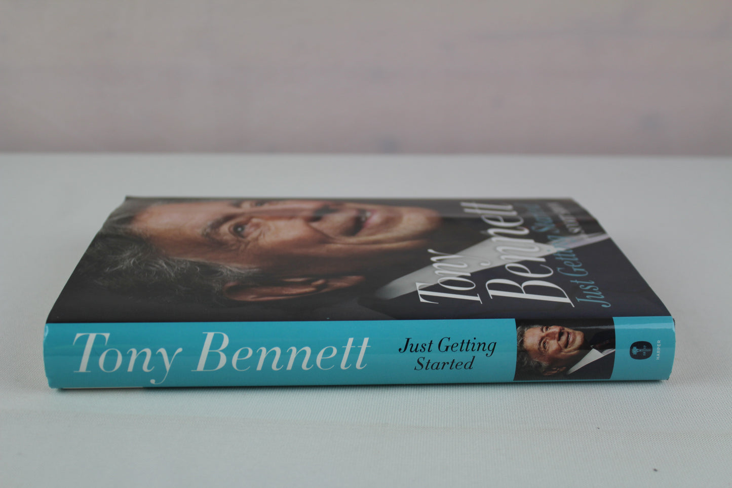 Just Getting Started: The Legendary Singer's Gracious Homage to Frank Sinatra, Lady Gaga, and Music's Humanitarians by Tony Bennett, Scott Simon
